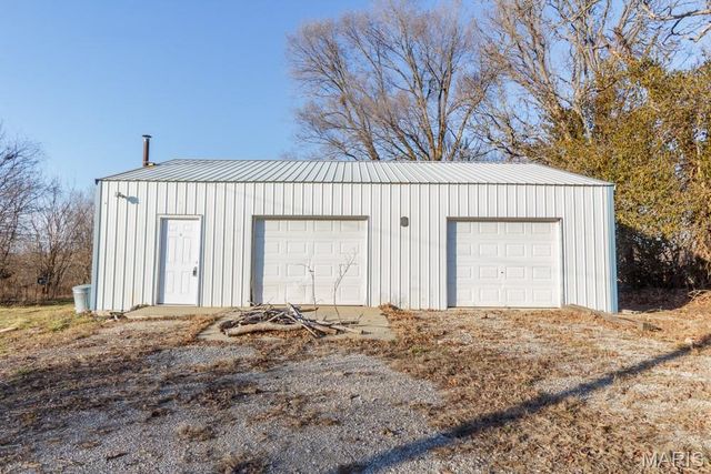 1031 Dilworth Road, Lebanon, MO 65536