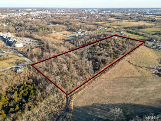 1031 Dilworth Road, Lebanon, MO 65536