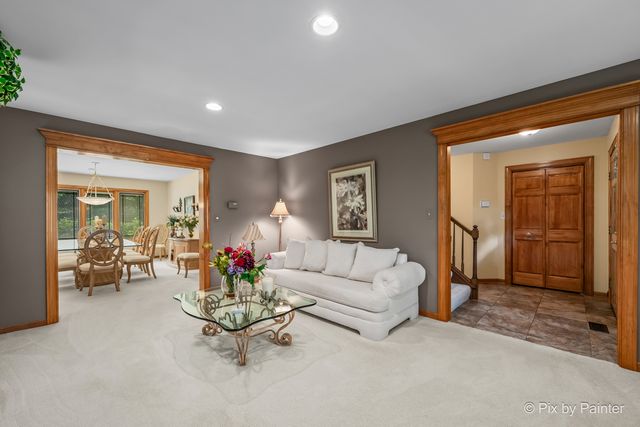 2917 Pleasant Drive, Mchenry, IL 60051