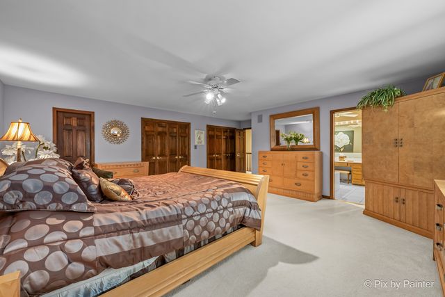 2917 Pleasant Drive, Mchenry, IL 60051