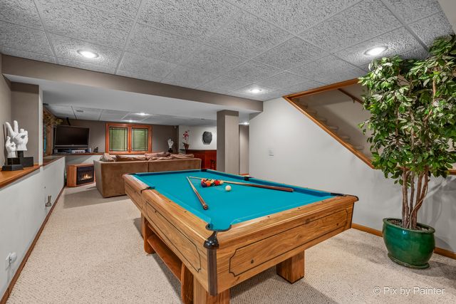 2917 Pleasant Drive, Mchenry, IL 60051