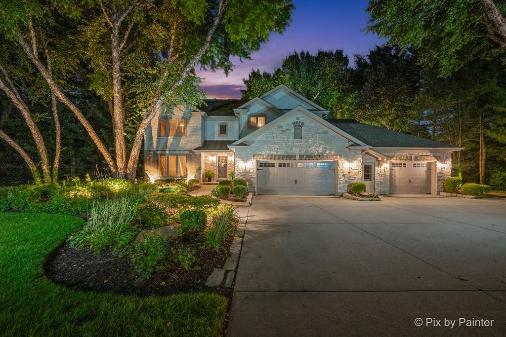 2917 Pleasant Drive, Mchenry, IL 60051