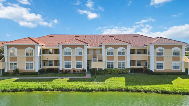 1005 VILLAGIO CIRCLE 106, Sarasota, FL 34237