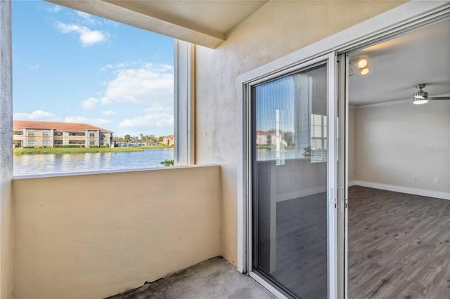1005 VILLAGIO CIRCLE 106, Sarasota, FL 34237