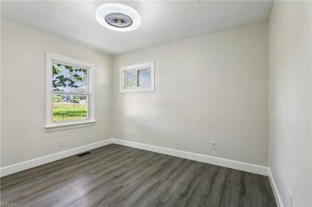 314 Martha Lee DR, Hampton, VA 23666