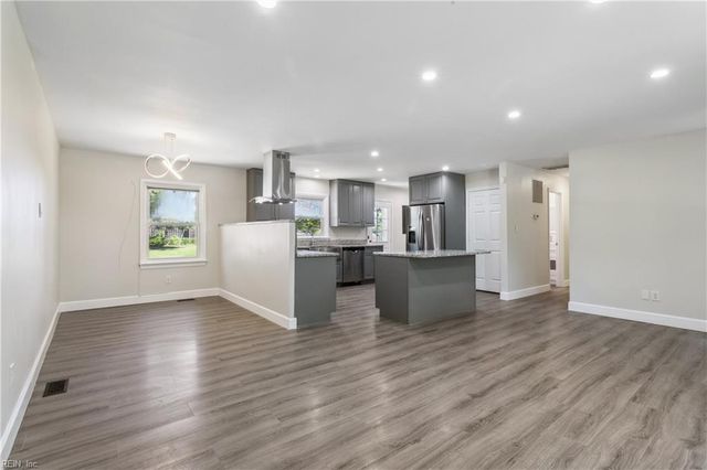 314 Martha Lee DR, Hampton, VA 23666