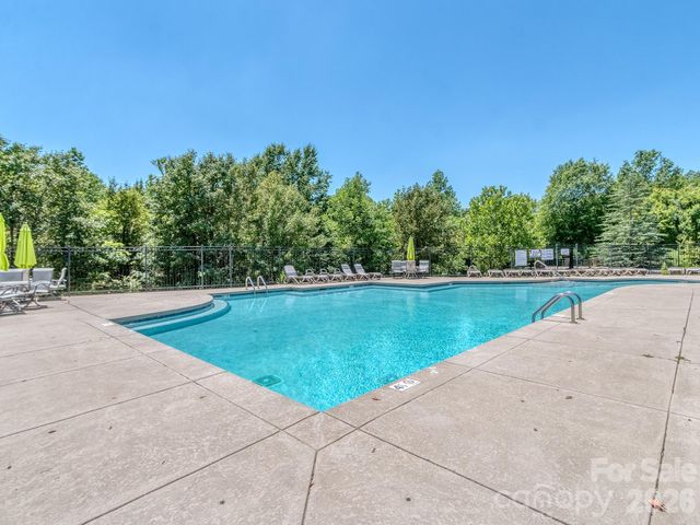 9627 Turning Wheel Drive, Charlotte, NC 28214