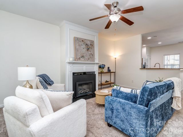 9627 Turning Wheel Drive, Charlotte, NC 28214