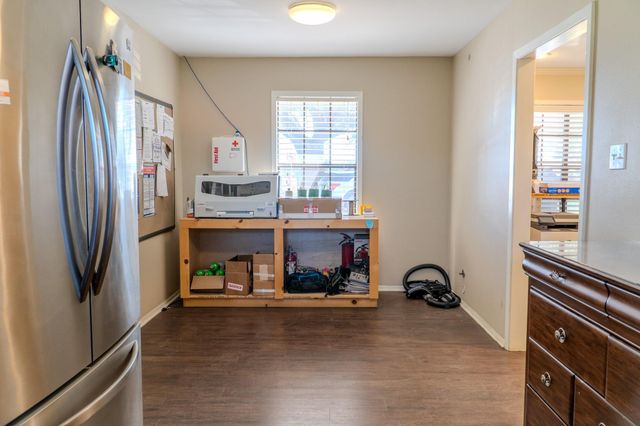 4959 Highway 90, Alleyton, TX 78935