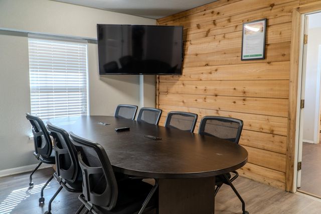 4959 Highway 90, Alleyton, TX 78935