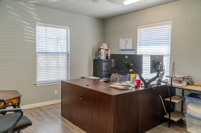 4959 Highway 90, Alleyton, TX 78935