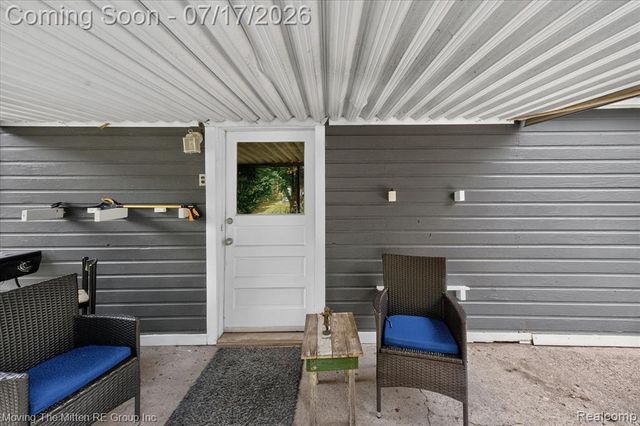 744 S Park Street, Highland, MI 48356