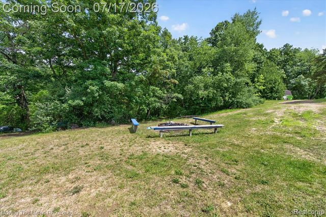 744 S Park Street, Highland, MI 48356