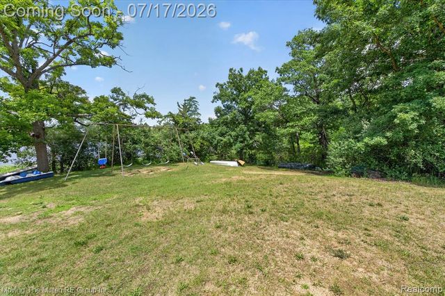 744 S Park Street, Highland, MI 48356