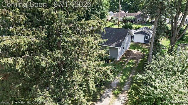 744 S Park Street, Highland, MI 48356