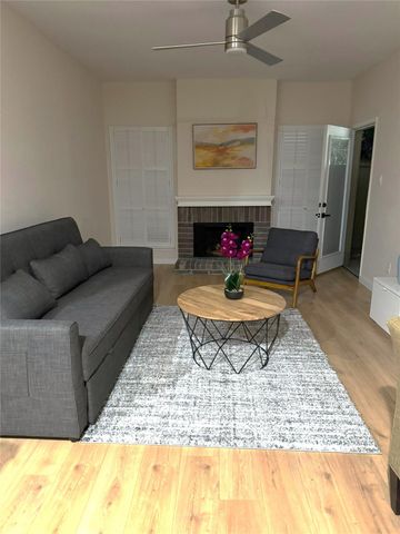 10051 Westpark Drive 261, Houston, TX 77042