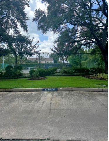 10051 Westpark Drive 261, Houston, TX 77042