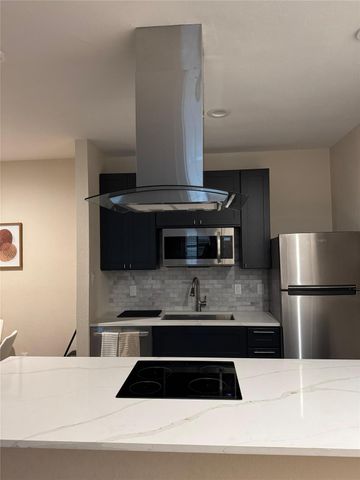 10051 Westpark Drive 261, Houston, TX 77042