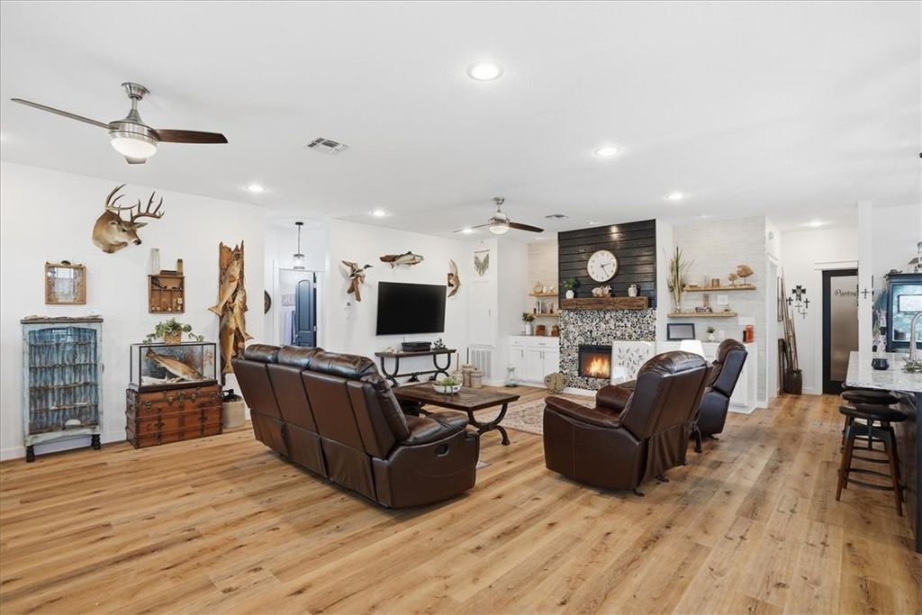 36 W Green Oak, Rockport, TX 78382 — photo 4