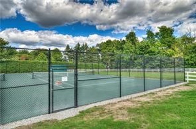 78 Windward Lane, Bristol, RI 02809