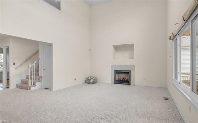 948 Sandoval DR, Virginia Beach, VA 23454