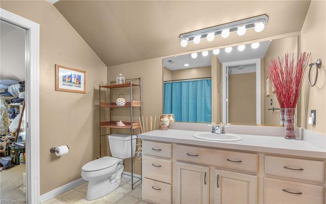 948 Sandoval DR, Virginia Beach, VA 23454