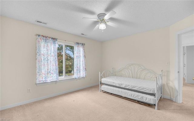 948 Sandoval DR, Virginia Beach, VA 23454