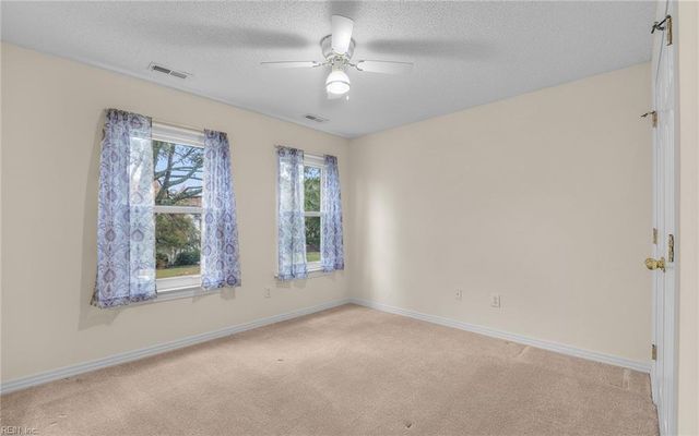 948 Sandoval DR, Virginia Beach, VA 23454