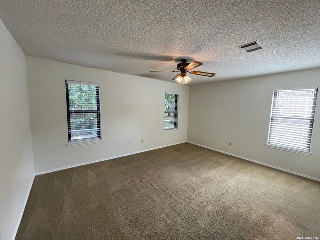 3624 ELM CT, Schertz, TX 78108