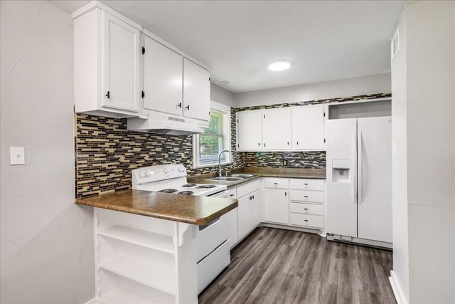 1815 W Brockett Street, Sherman, TX 75092