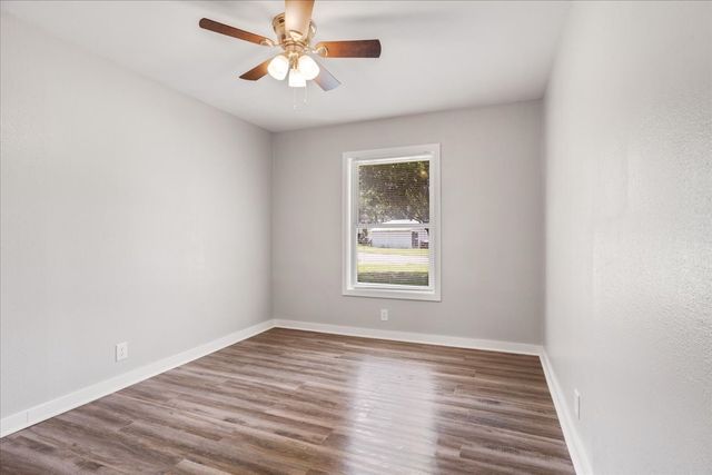 1815 W Brockett Street, Sherman, TX 75092