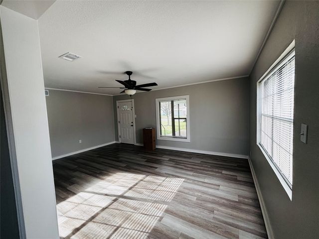 1815 W Brockett Street, Sherman, TX 75092