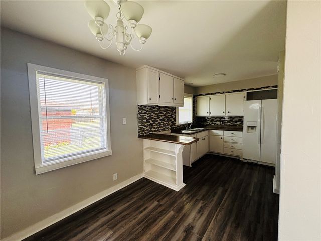 1815 W Brockett Street, Sherman, TX 75092