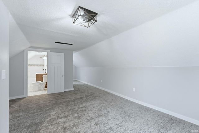 4326 Fairfield Avenue, Fort Wayne, IN 46807