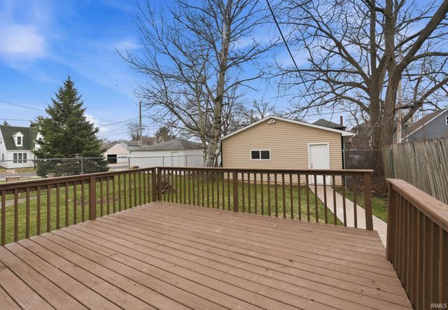 4326 Fairfield Avenue, Fort Wayne, IN 46807