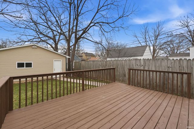 4326 Fairfield Avenue, Fort Wayne, IN 46807