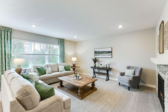 17138 Dimension Avenue, Lakeville, MN 55044