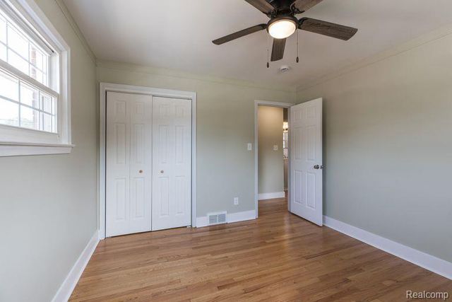 2800 Marian Drive, Trenton, MI 48183