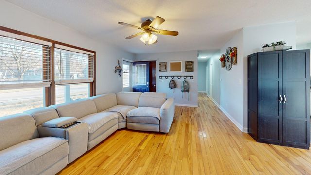 1016 W Elm Street, Lake City, MN 55041