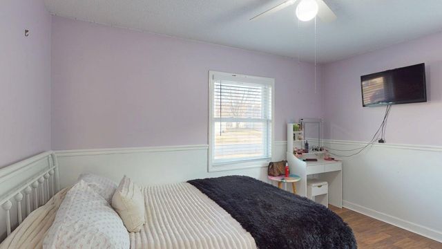 1016 W Elm Street, Lake City, MN 55041