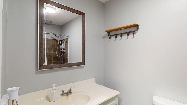 1016 W Elm Street, Lake City, MN 55041