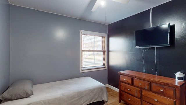 1016 W Elm Street, Lake City, MN 55041