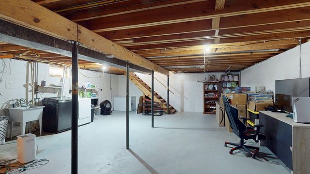 1016 W Elm Street, Lake City, MN 55041