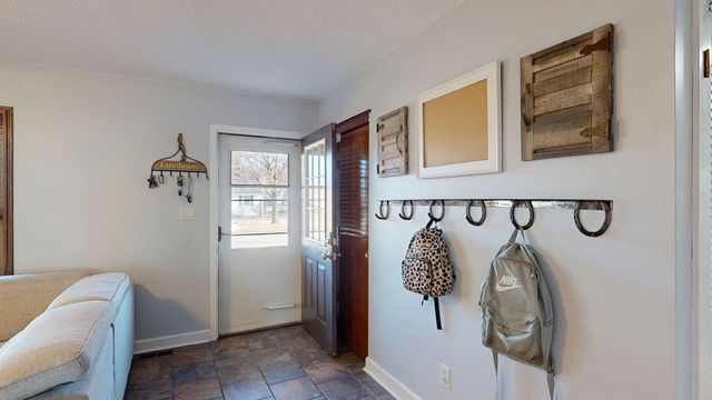 1016 W Elm Street, Lake City, MN 55041