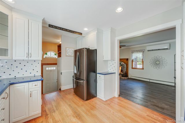326 Litchfield Avenue, Babylon, NY 11702