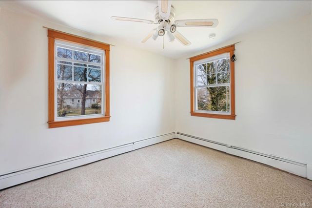 326 Litchfield Avenue, Babylon, NY 11702