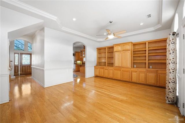 1224 S Peking Street, Mcallen, TX 78501