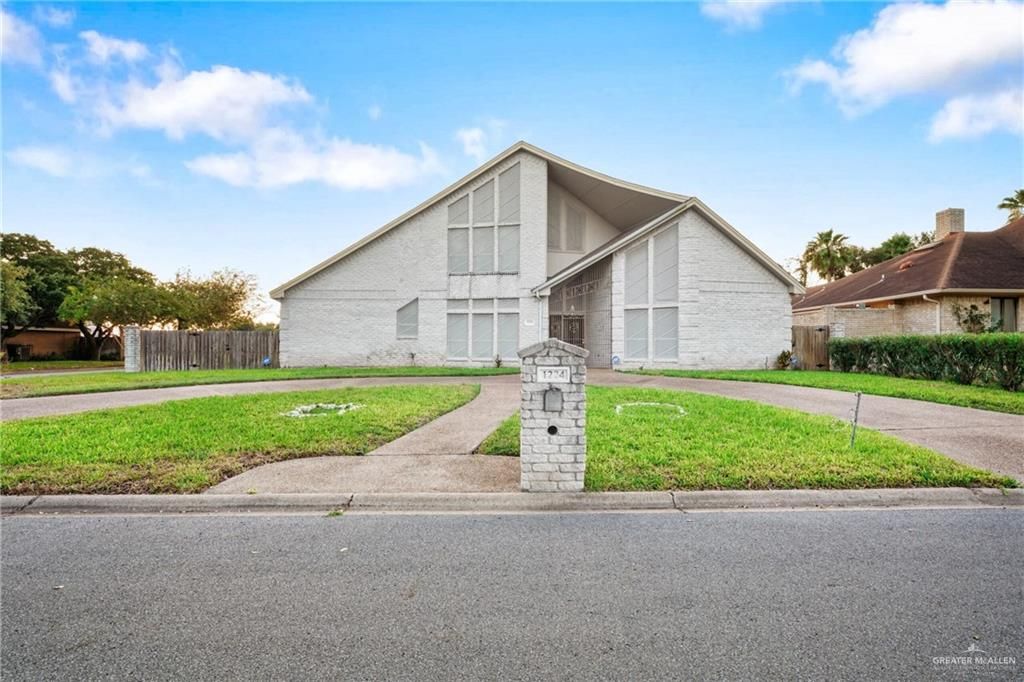 1224 S Peking Street, Mcallen, TX 78501