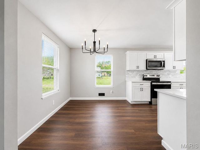 206 E Clement Street, De Soto, MO 63020