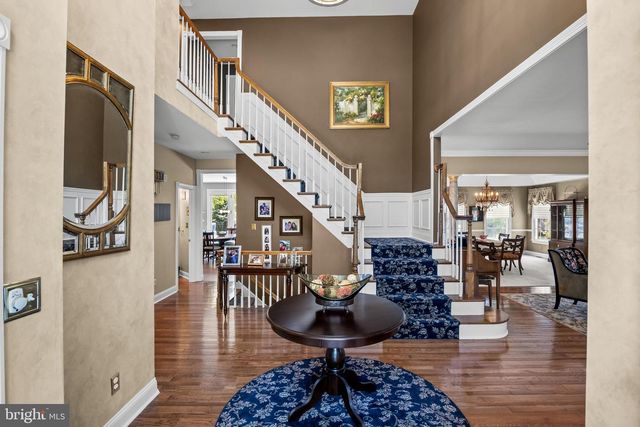 700 BRANDYWINE DR, Moorestown, NJ 08057